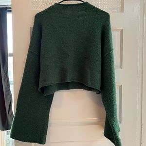 Free people cropped green wide sleeved sweater